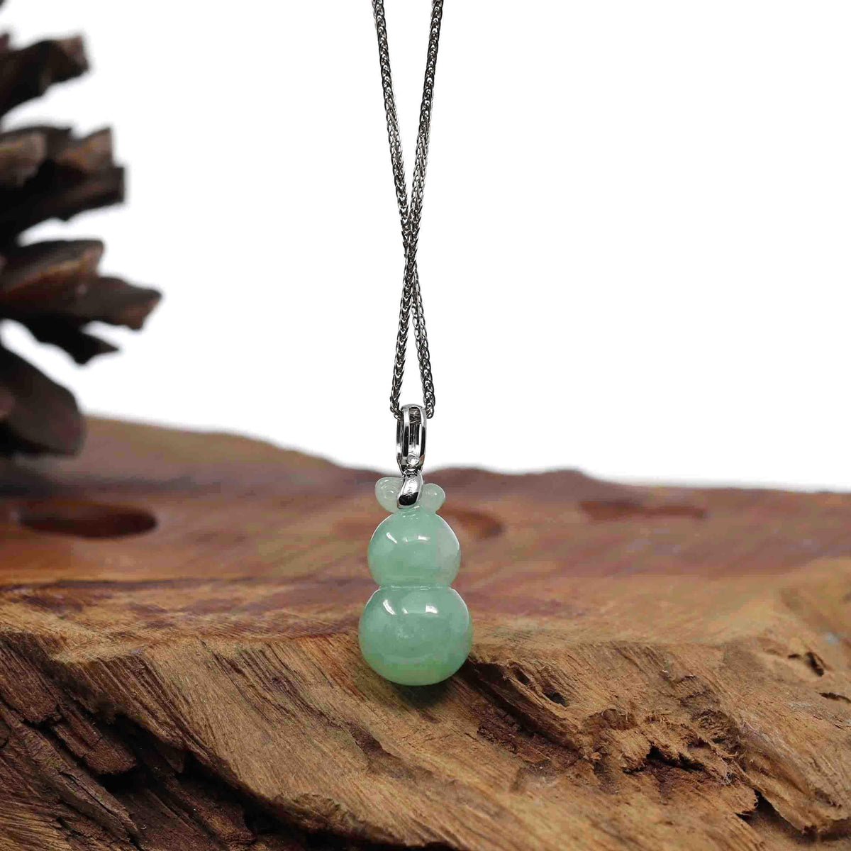 Pendentif En Jade Naturel – Grand Modèle, Pierre Roulée, Cordon Cuir