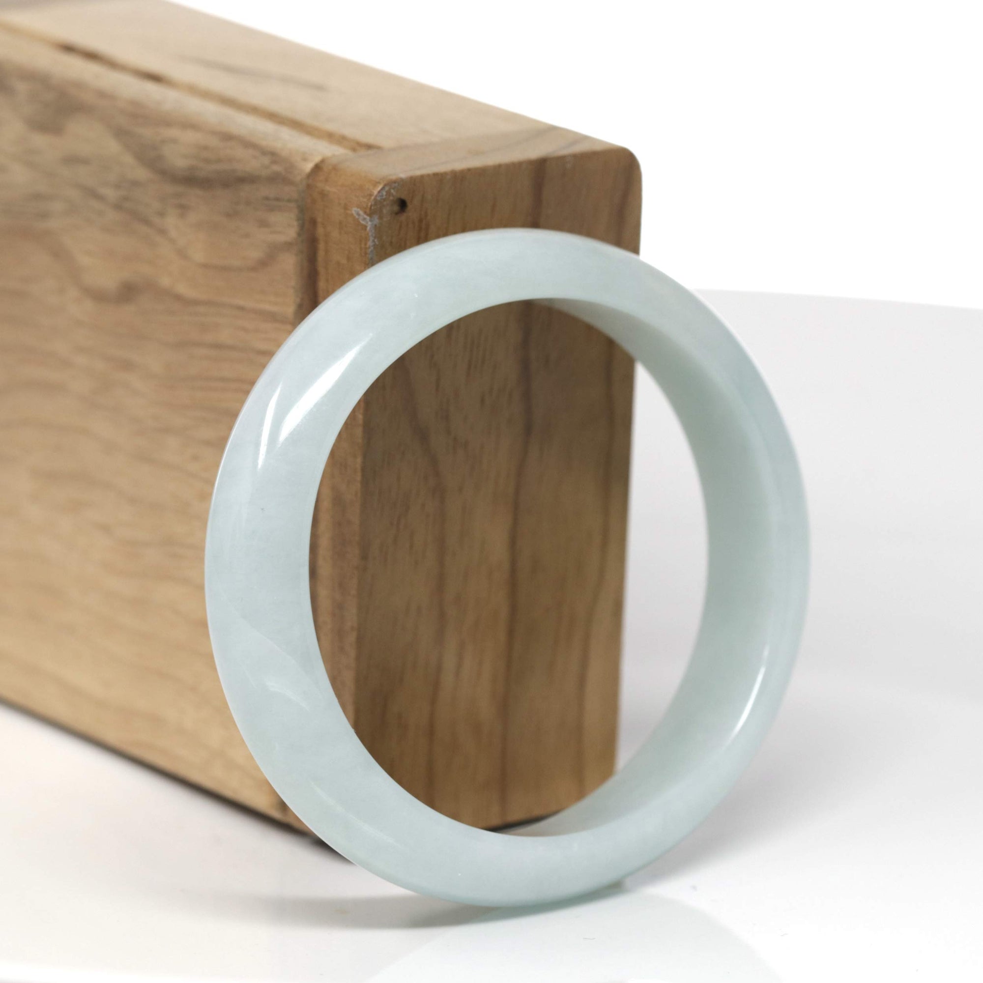 Baikalla Natural Light Green Jadeite Jade Oval Bangle (55.8mm) 