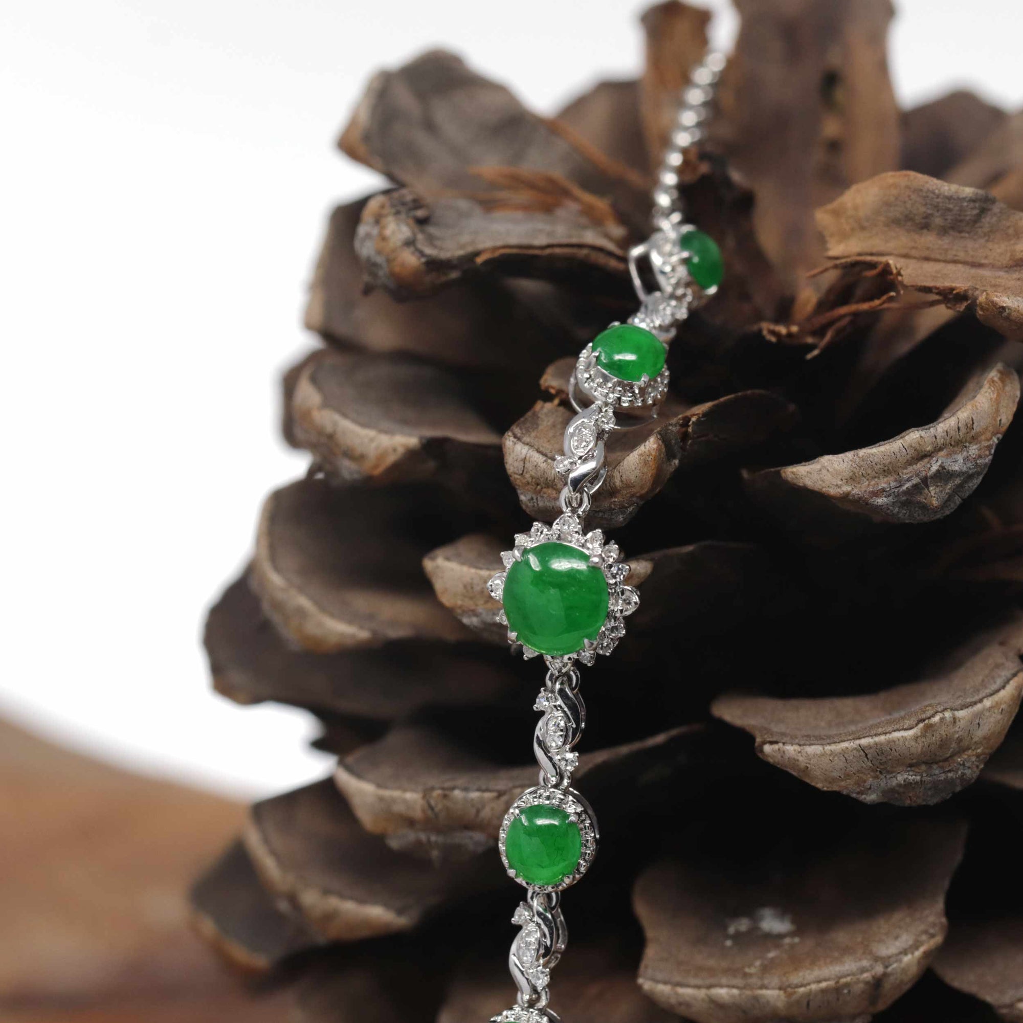Baikalla Natural Imperial Green Jadeite Jade Cabochon 18kw Gold Bracelet W/ Natural Diamonds