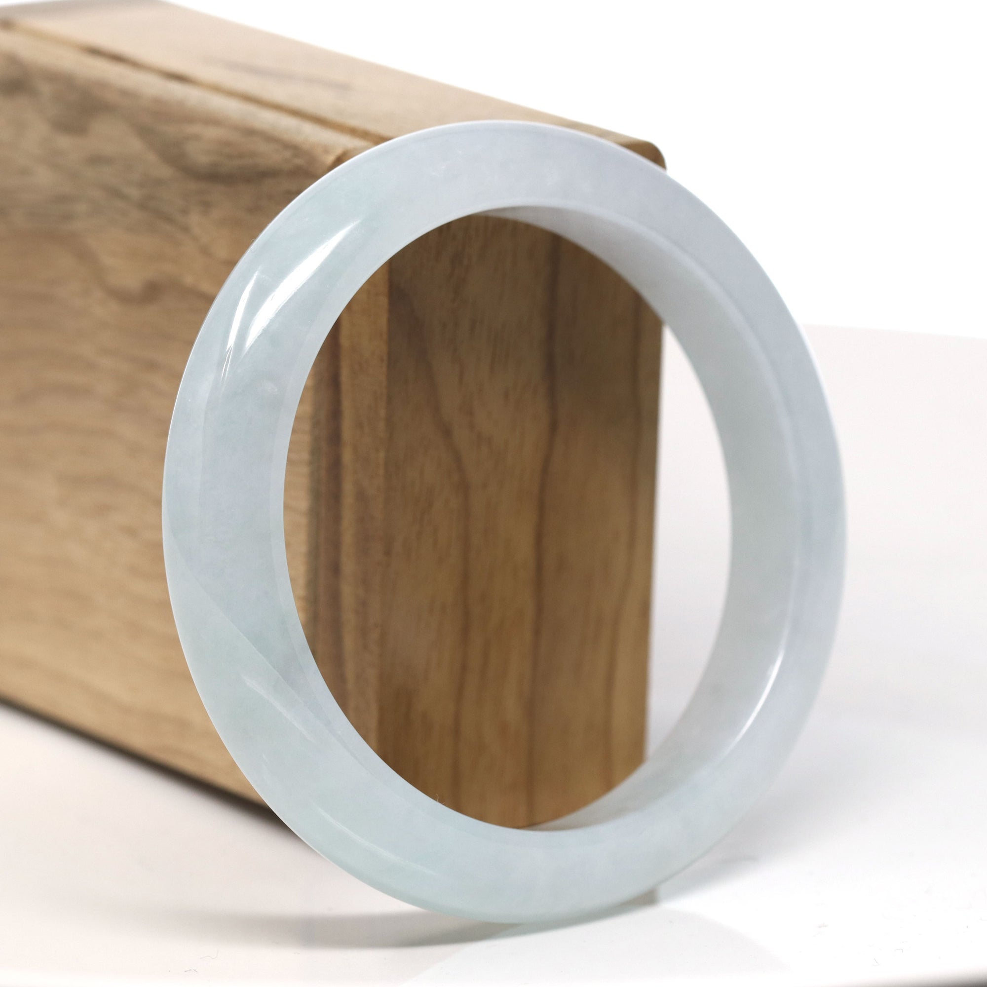 Baikalla Ice Green Natural Jadeite Jade Bangle ( 58.2 mm )