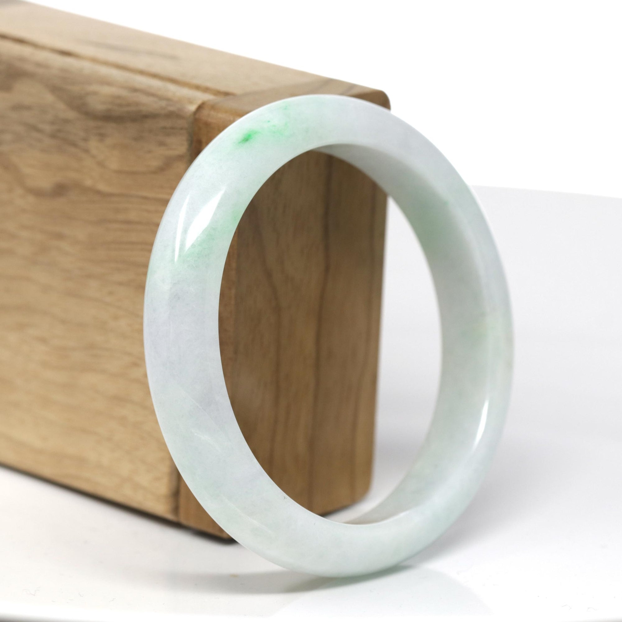 Genuine Burmese Green Jadeite Jade Bangle Bracelet (58.6 mm) 