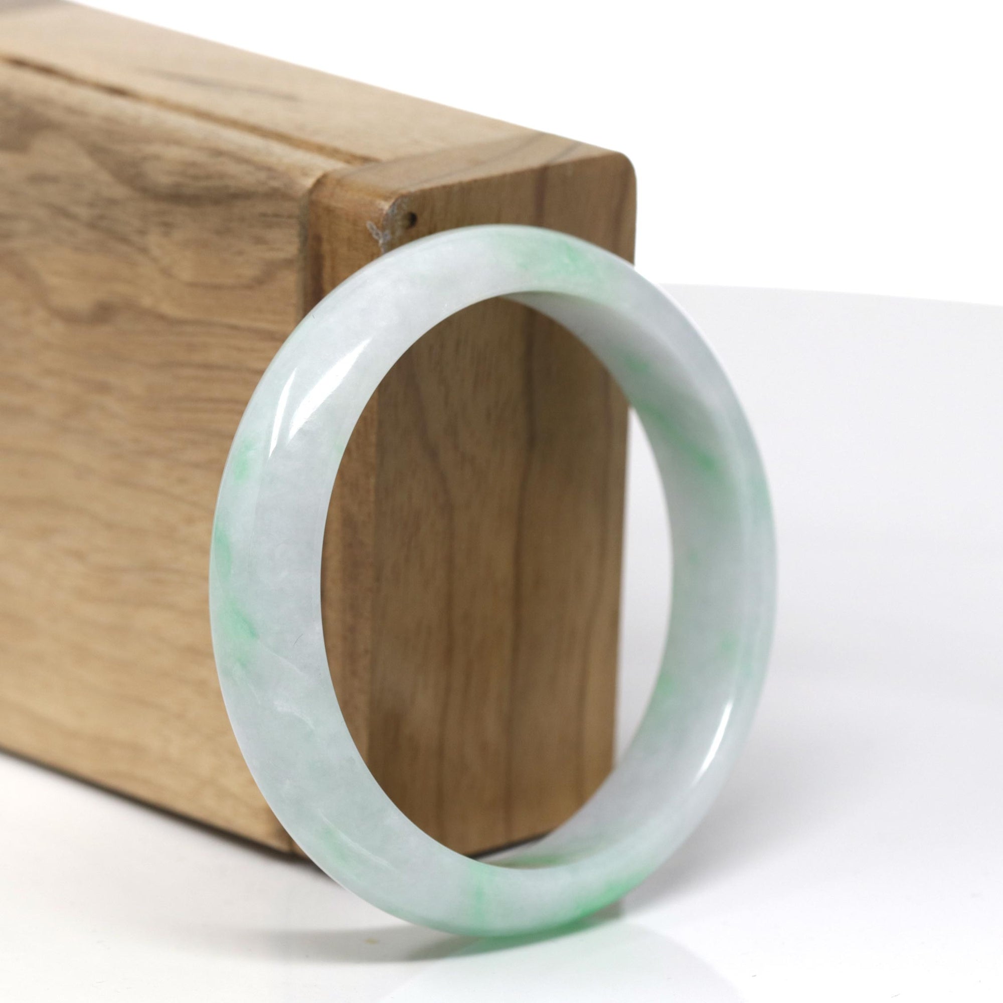 Baikalla™ "Classic Bangle" Genuine Burmese Green Jadeite Jade Bangle Bracelet ( 53.35 ) 