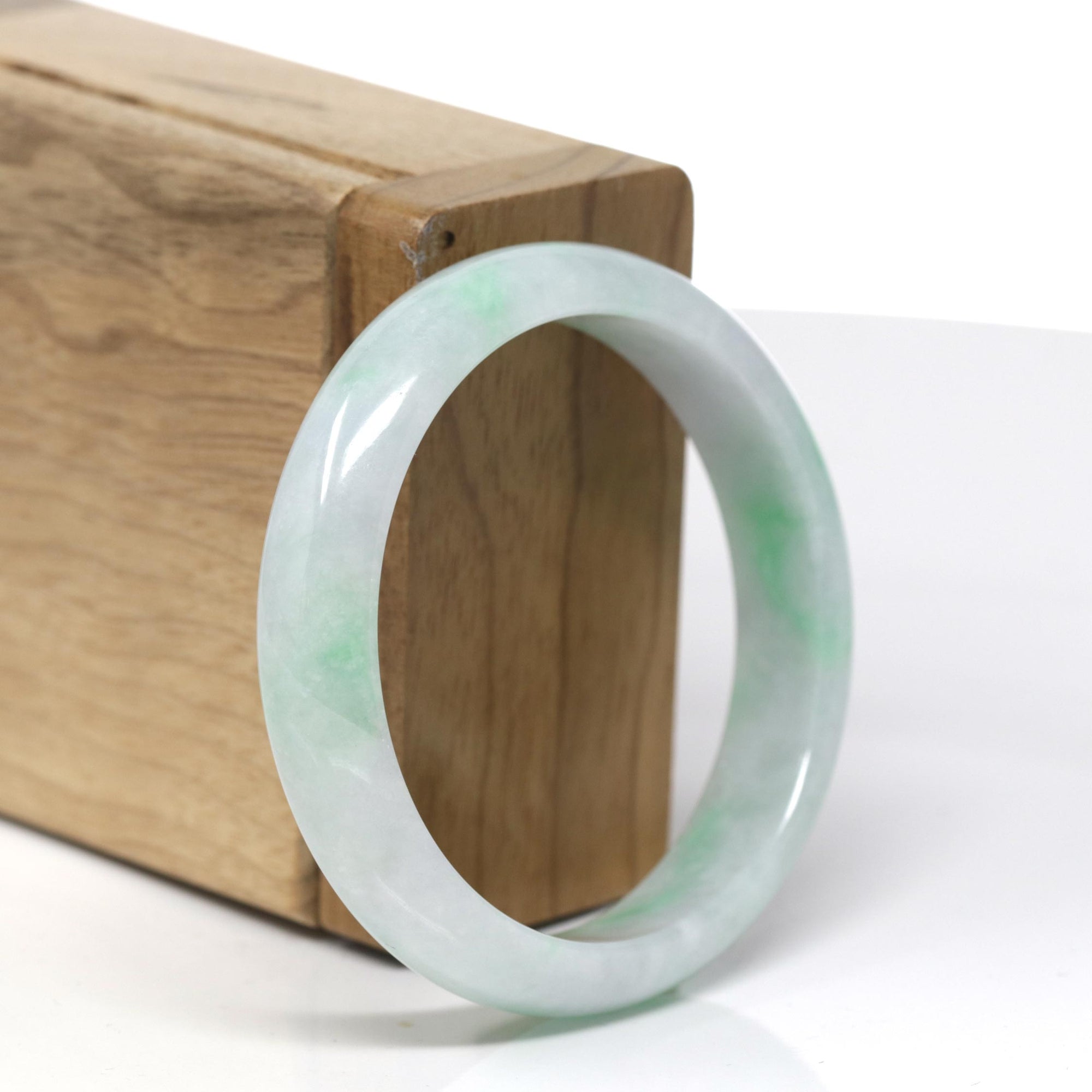 Baikalla™ "Classic Bangle" Genuine Burmese Green Jadeite Jade Bangle Bracelet ( 53.35 ) 