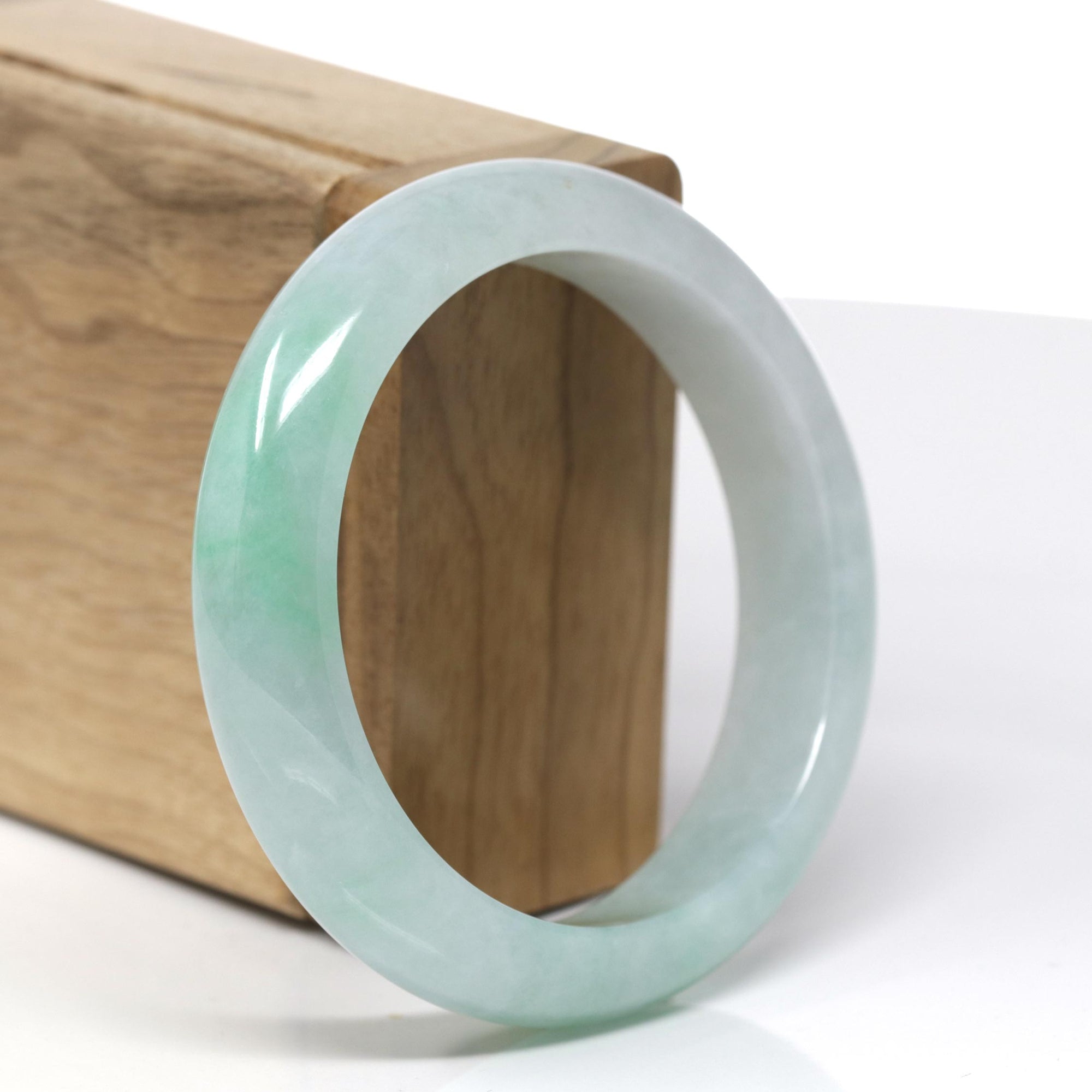 Natural Burmese Green Jadeite Jade Bangle Bracelet ( 57.0 mm ) 