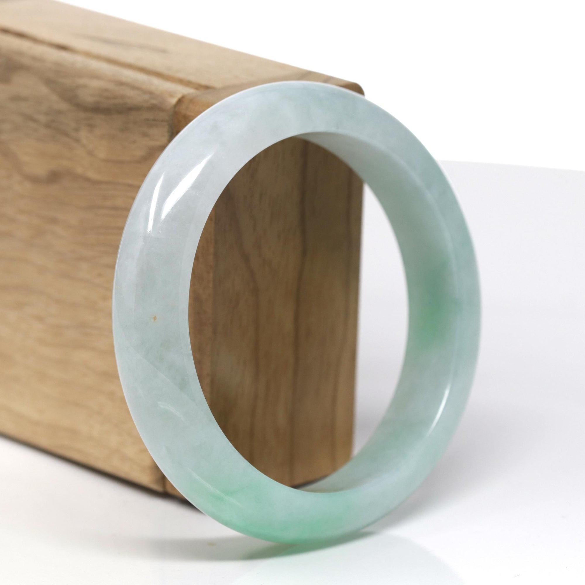 Natural Burmese Green Jadeite Jade Bangle Bracelet ( 57.0 mm ) 