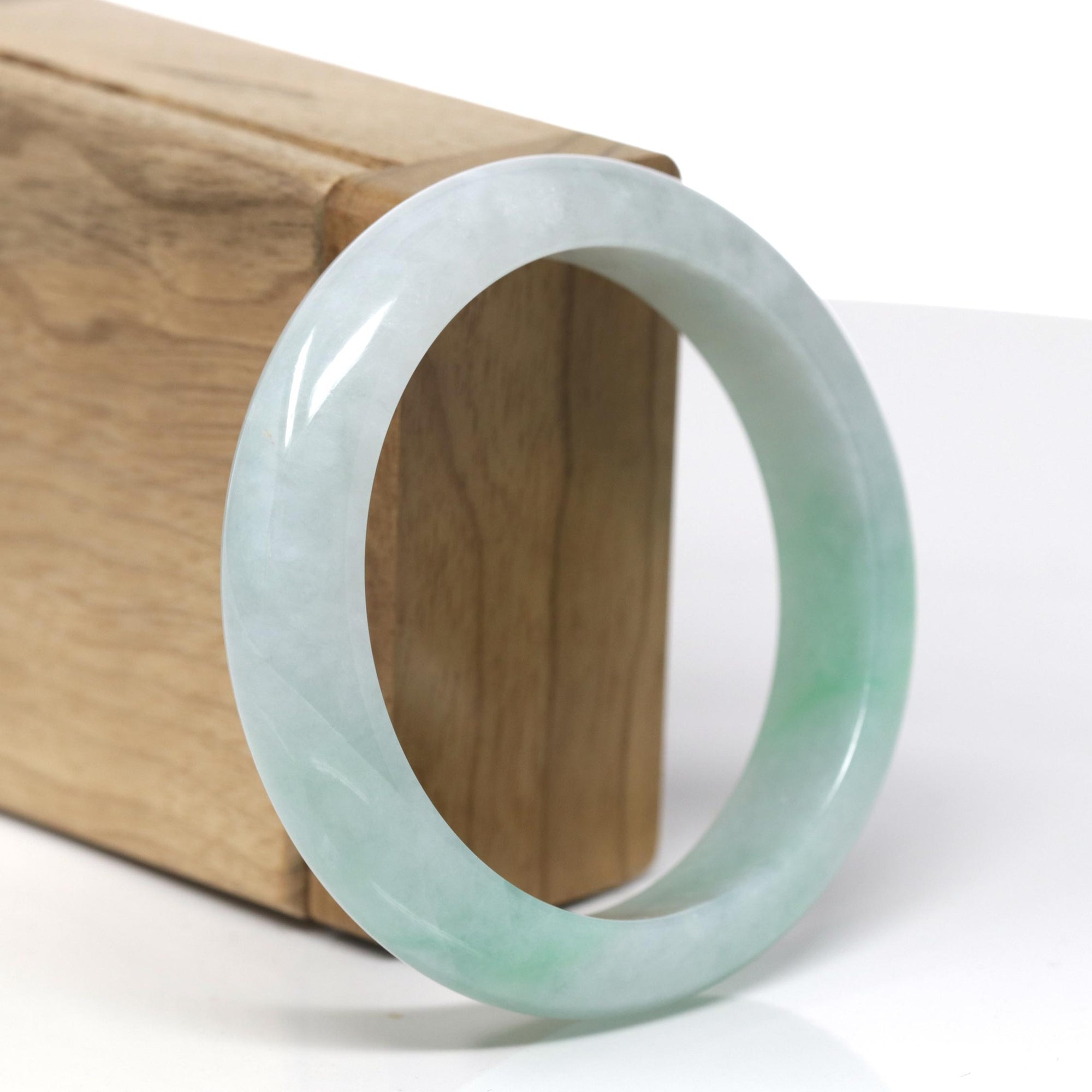 Natural Burmese Green Jadeite Jade Bangle Bracelet ( 57.0 mm ) 