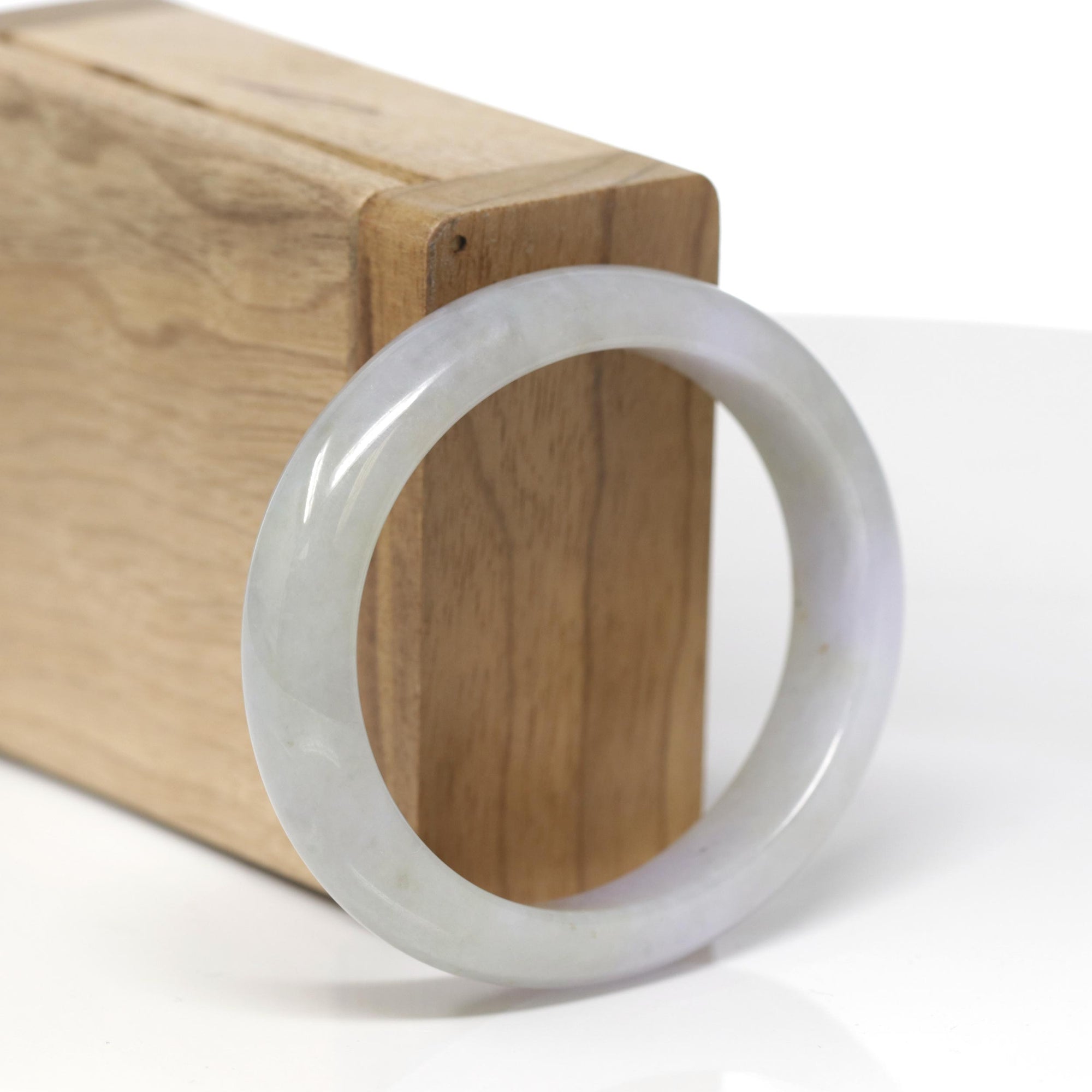 Baikalla Natural Light Lavender &amp; Oil-Green Jadeite Jade "Oval" Bangle Bracelet (55.3mm) 