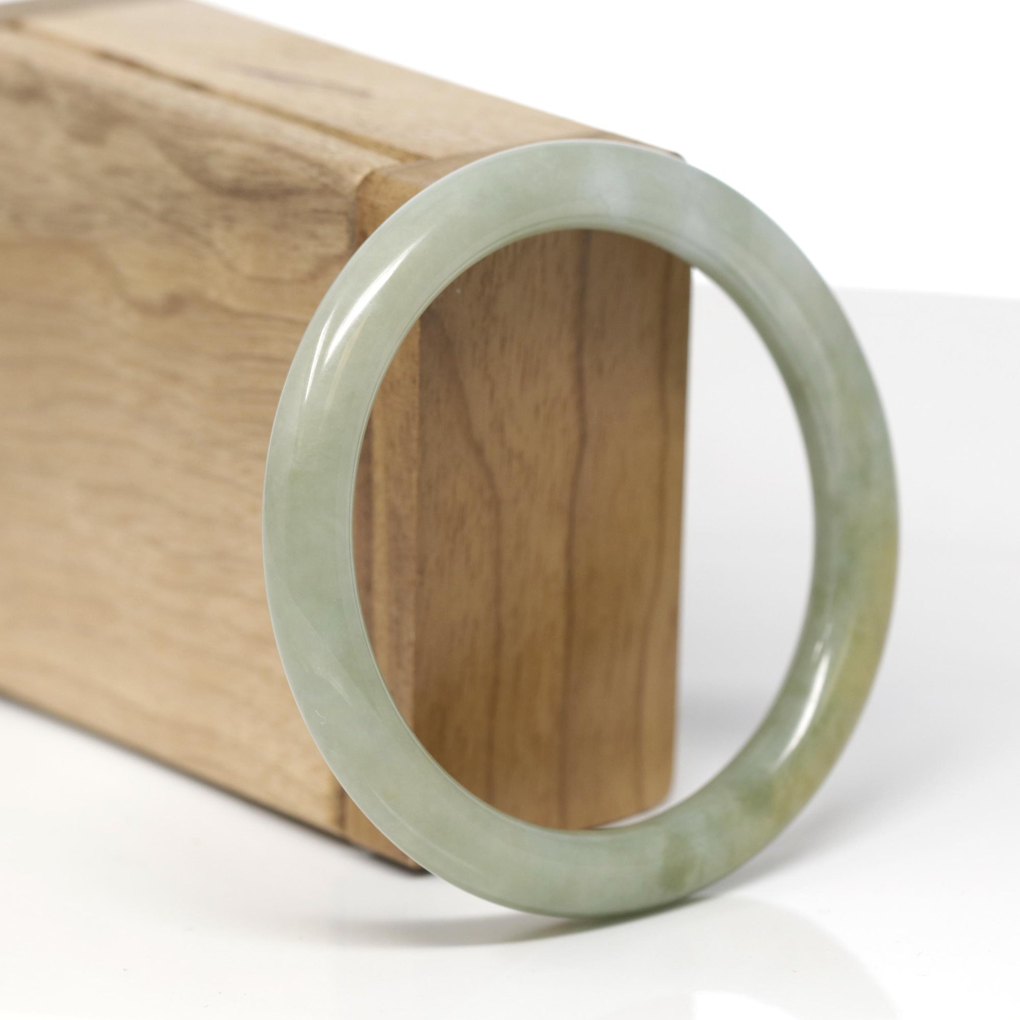 Baikalla Natural Oil-Green W/ Yellow Patch Jadeite Jade "Traditional Round" Bangle Bracelet (56.8mm) 