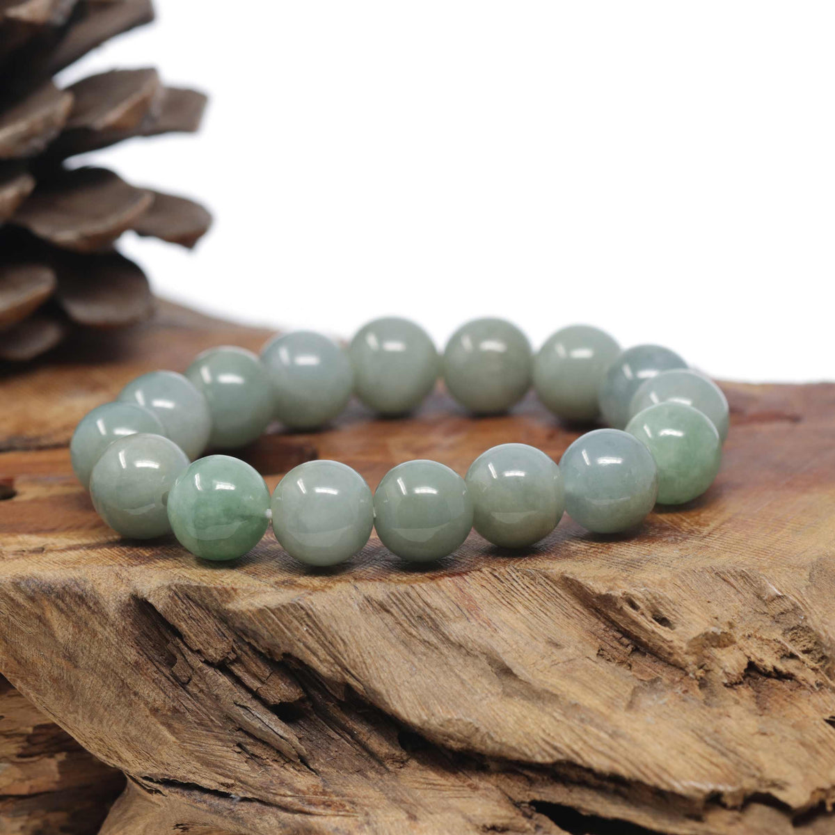 Baikalla Natural Oil-Green Jadeite Jade Round Bead Bracelet (12.7mm)