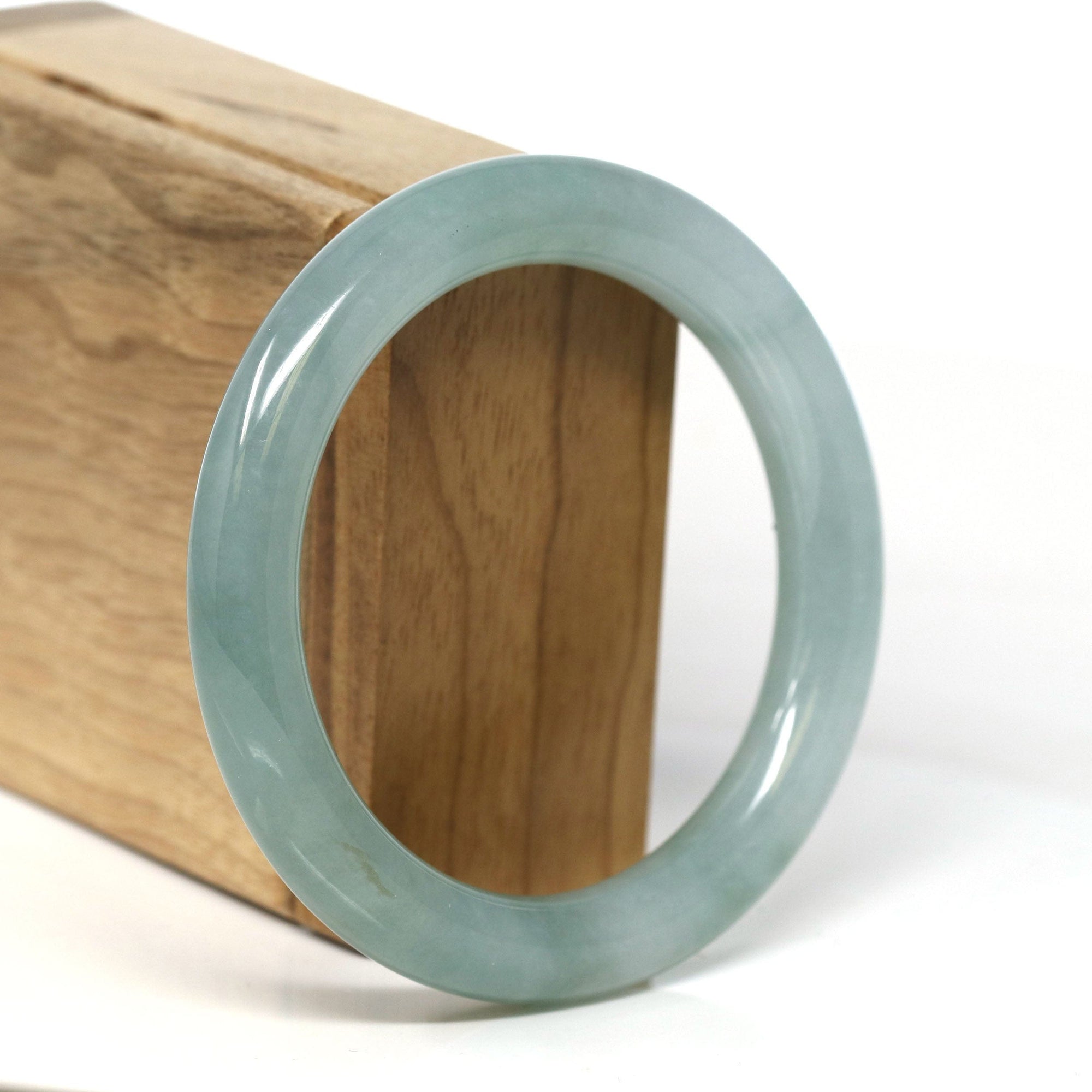 Baikalla Jewelry Jadeite Jade Bangle Bracelet Natural Burmese Icy Oil Green Jadeite Jade Traditional Full Round Bangle Bracelet (56.66mm) #T284