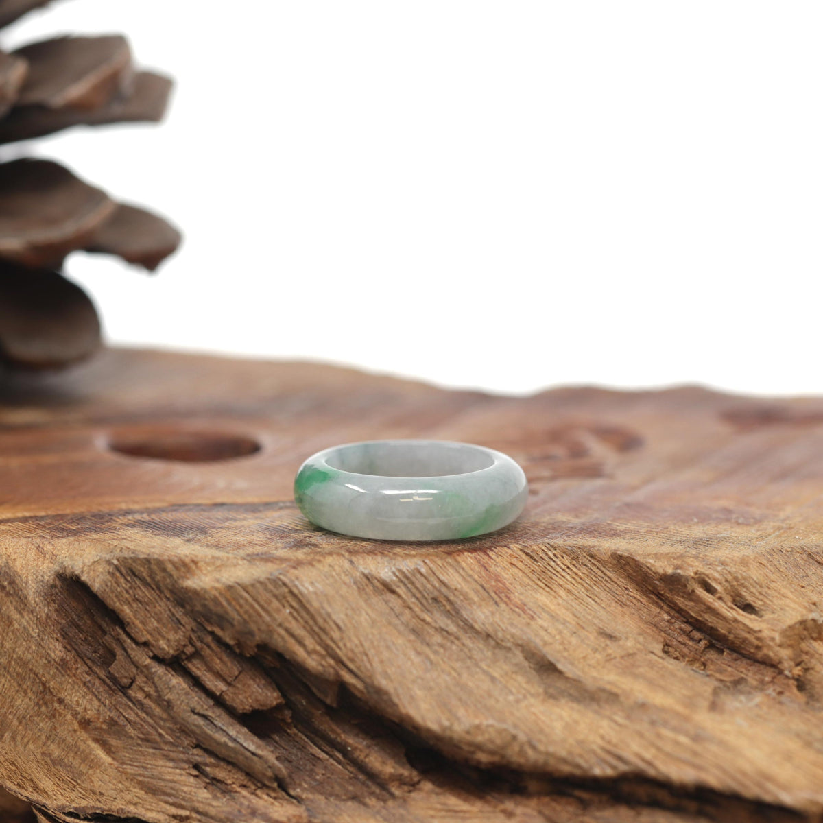 Baikalla Natural Icy Light Grey Wuji &amp; Apple-Green Jadeite Jade Traditional Ring 