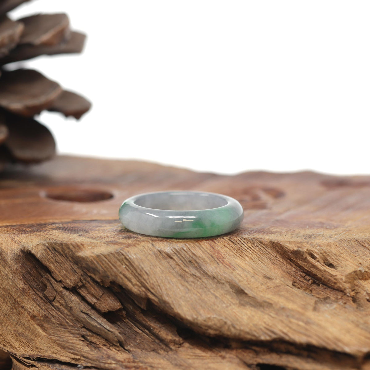 Baikalla Natural Icy Grey Wuji &amp; Apple-Green Jadeite Jade Traditional Ring 