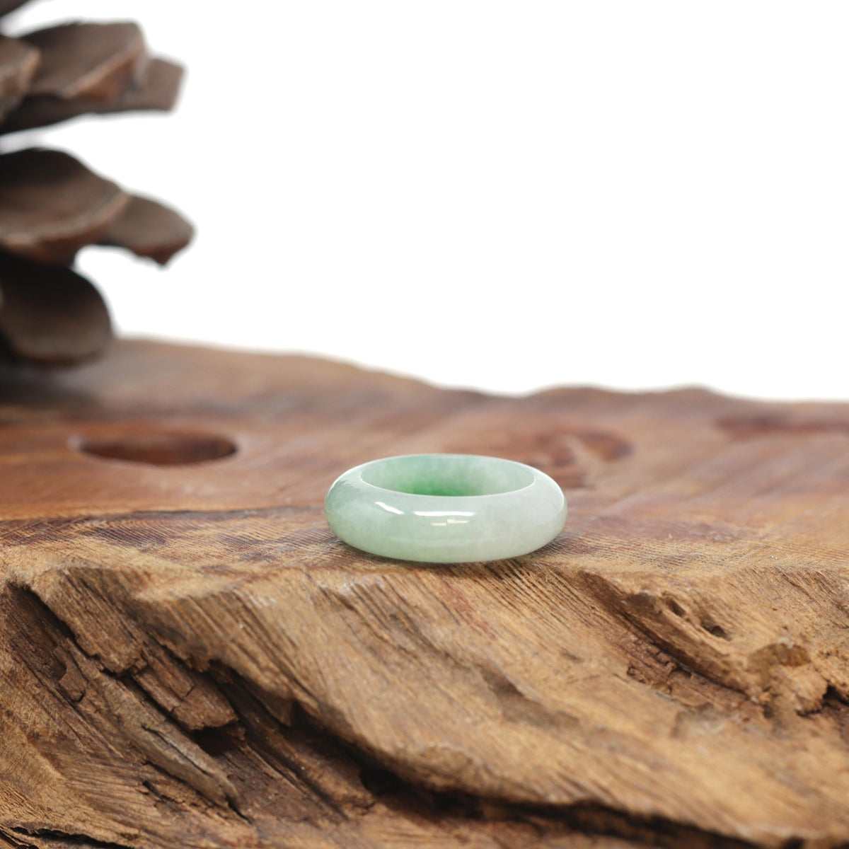 Baikalla Natural Icy Vibrant Apple-Green Patch Jadeite Jade Traditional Ring 