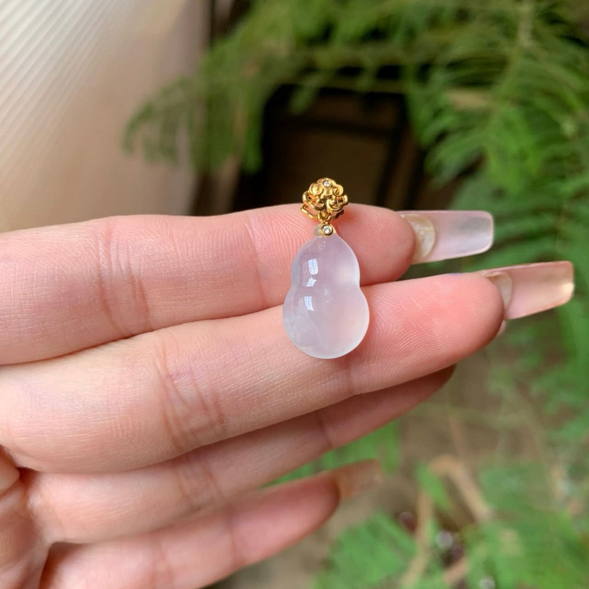 Custom 18K Yellow Gold Icy Jadeite Jade Hulu Pendant Ruyi Bail (Gold Only)