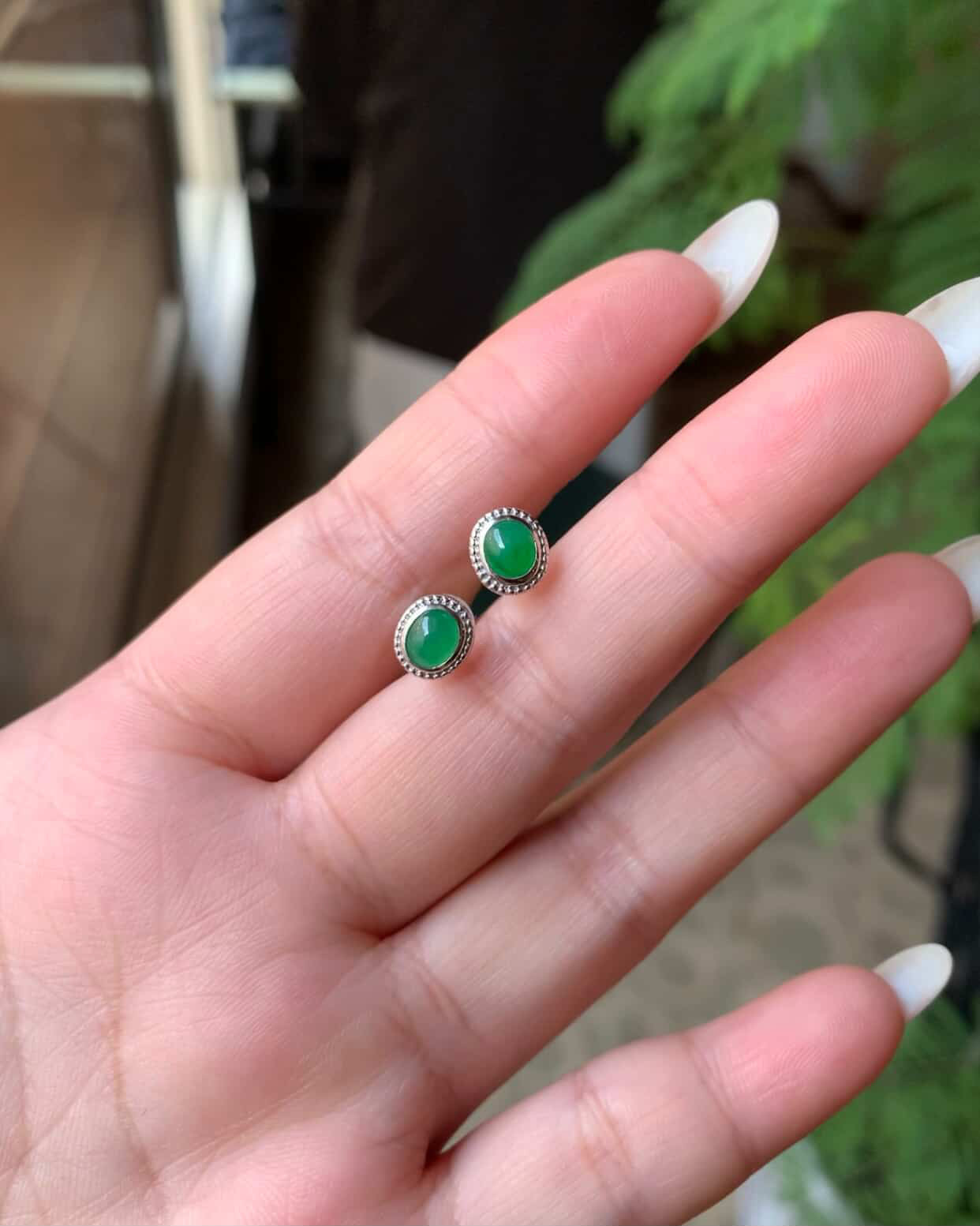 18K White Gold Custom Green Natural Jadeite Jade Earrins Gold Setting