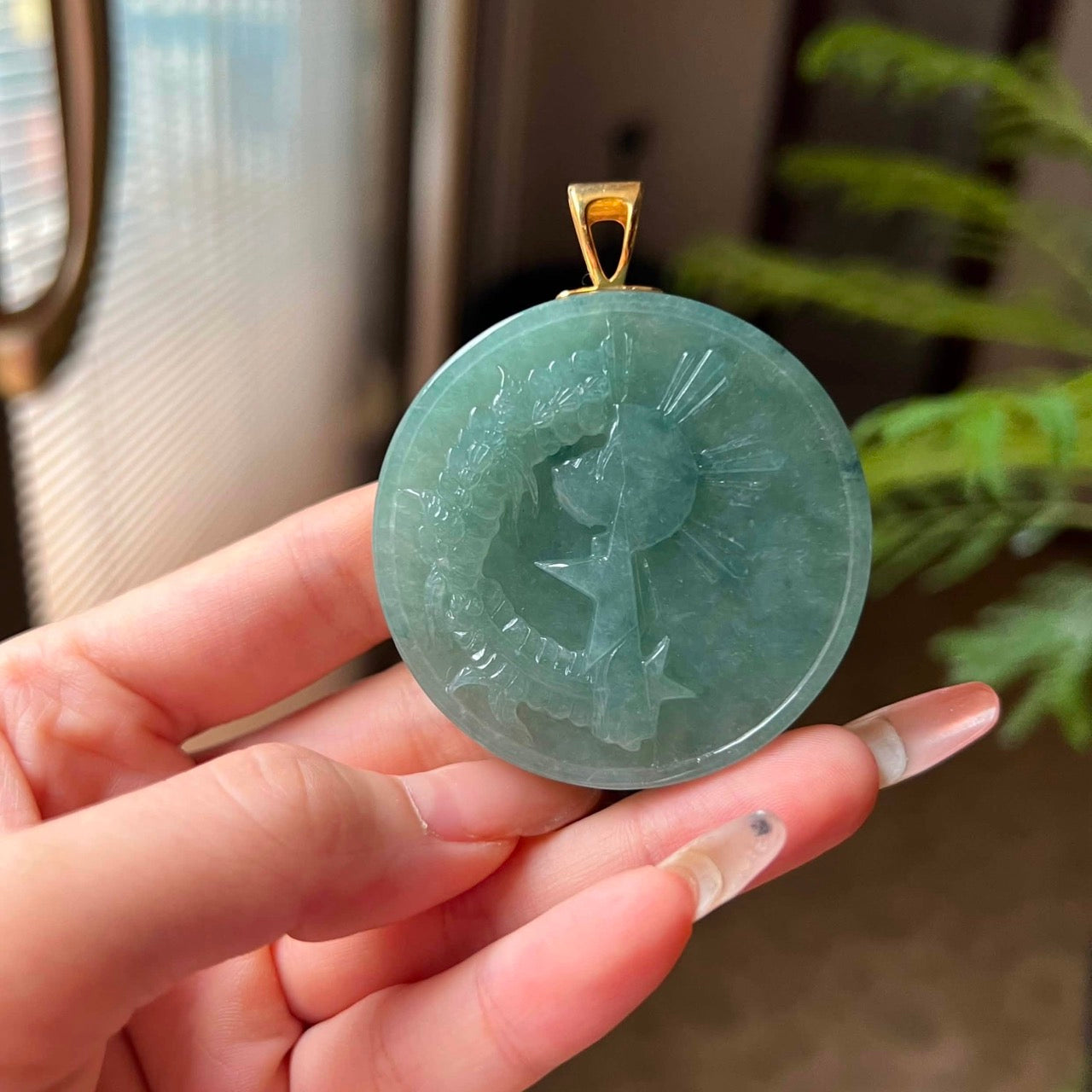 18K Yellow Gold Oil Green Jadeite Jade Pendant Simple Bail