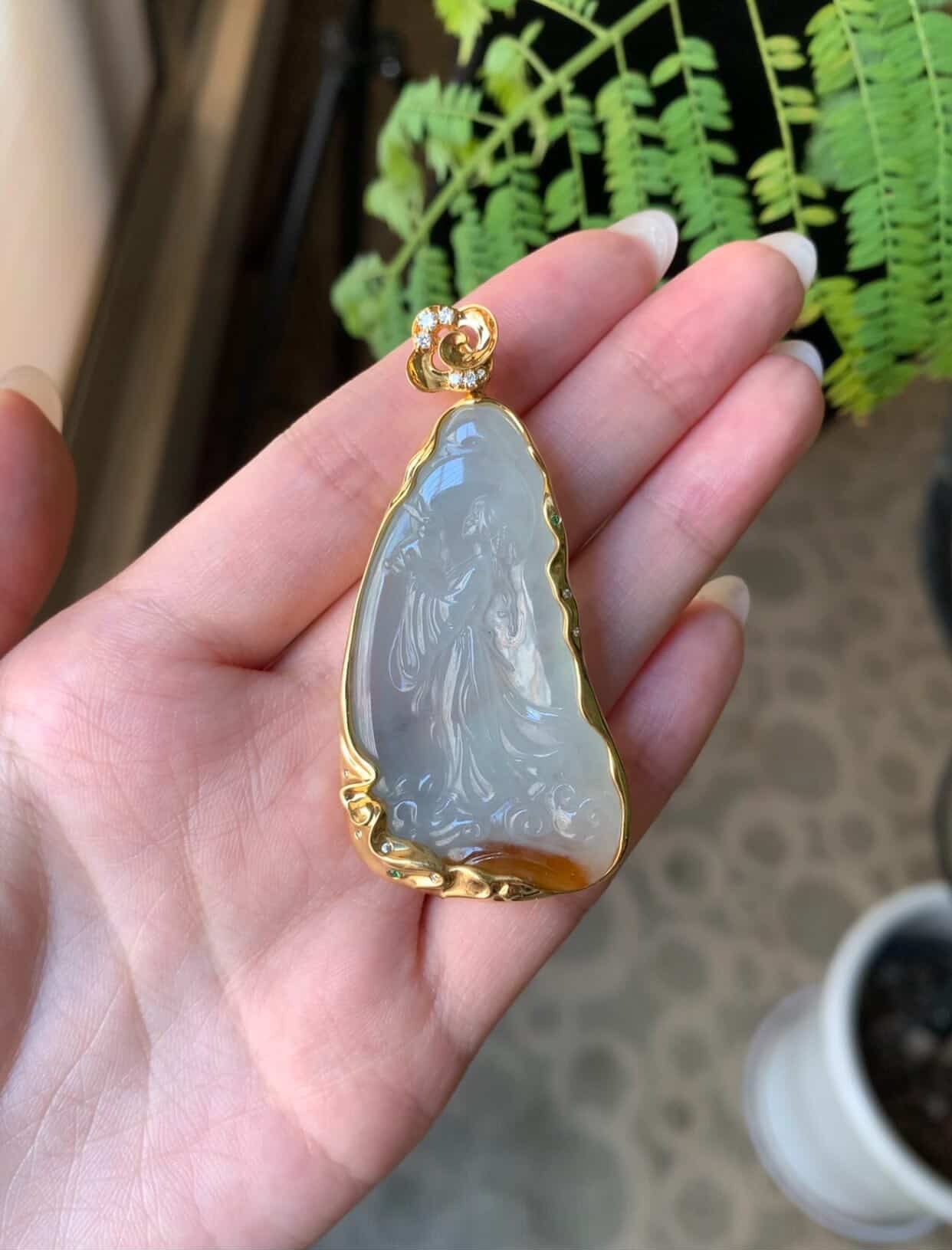 18K Yellow Gold Natural Icy Light Green Jadeite Jade Pendant Gold Setting