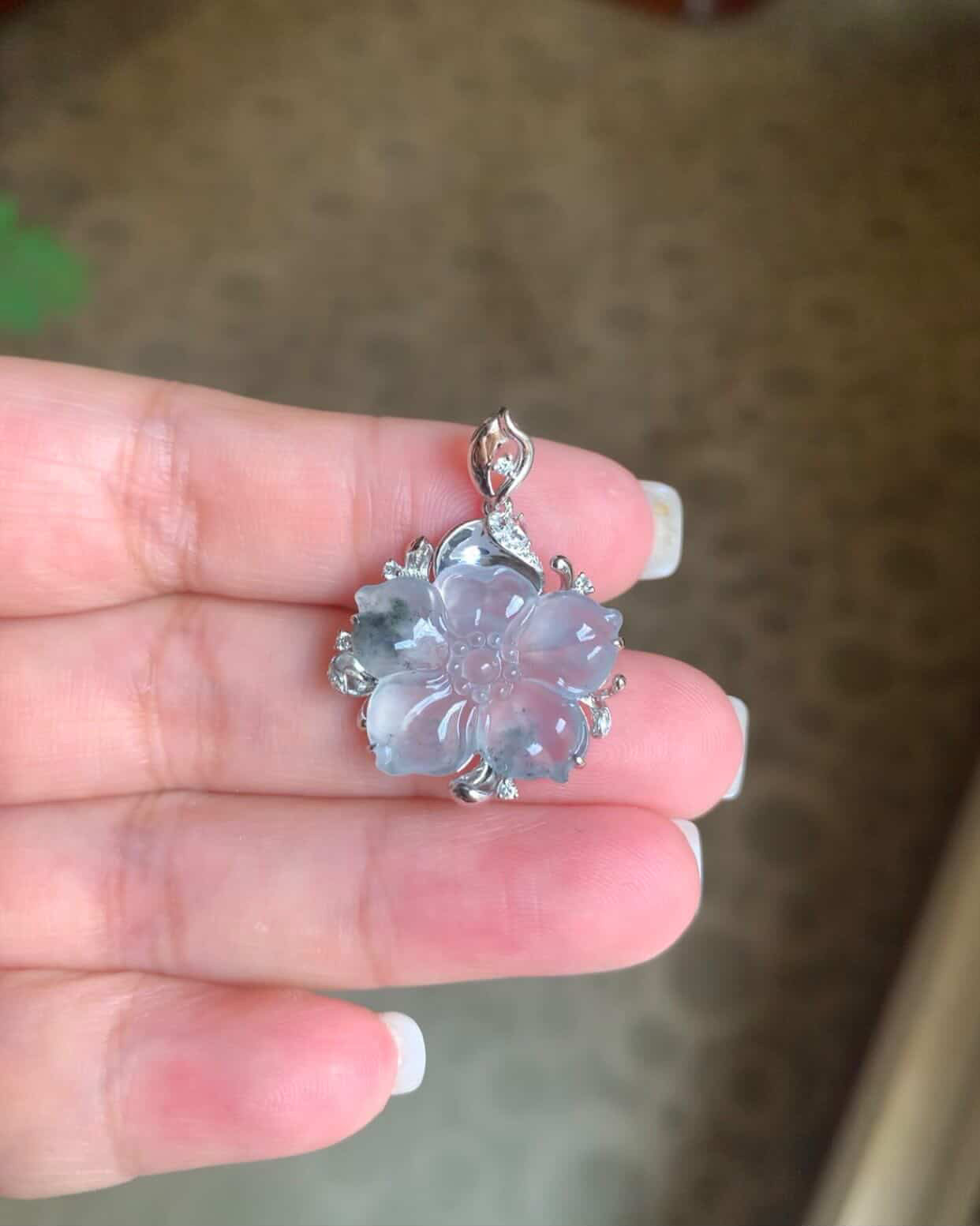 18K White Gold Natural Icy Jadeite Jade Flower Pendant Diamonds And Gold Setting