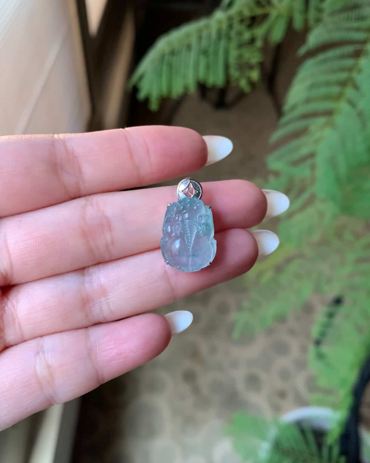 18K White Gold Custom Icy Green Pixiu Pendant Gold Setting