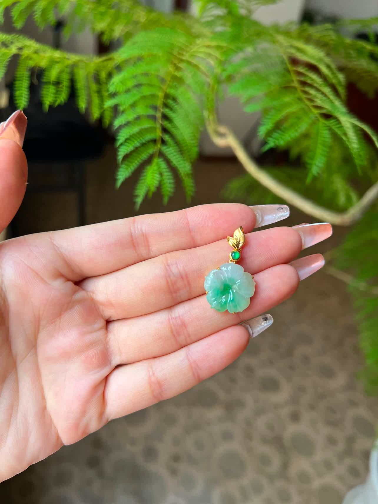 18k Yellow Gold Green Flower Jadeite Jade Pendant Setting