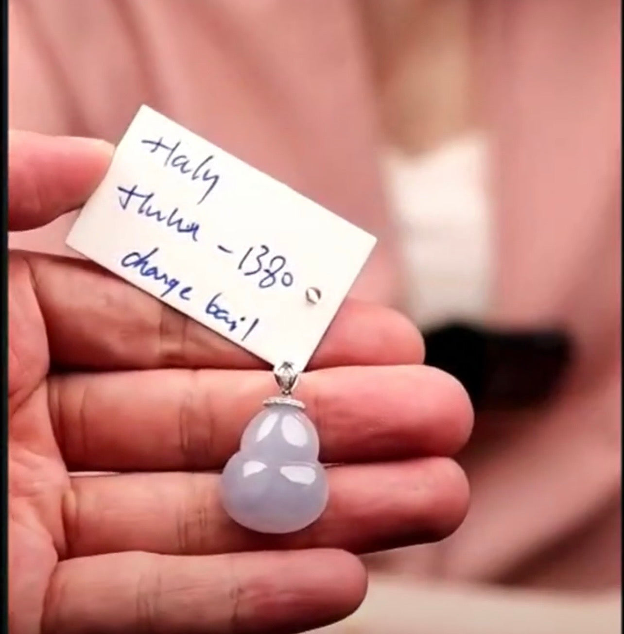 "Live" Natural 18k Y Gold Light Icy Blue-Lavender Jadeite Jade Hulu Pendant (08/08/26)