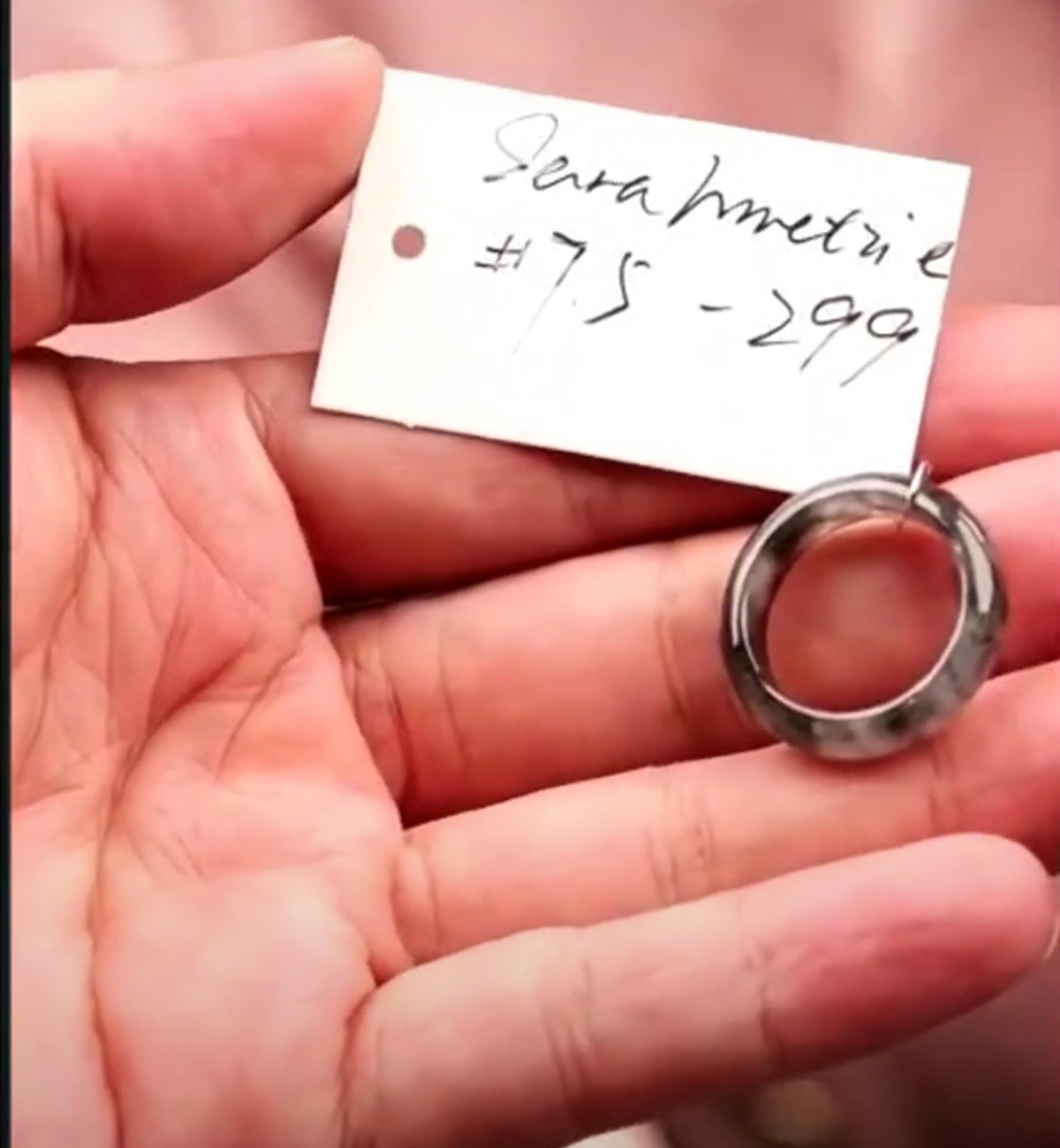 "Live" Natural Wuji Jadeite Jade Finger Bangle (09/09/26)