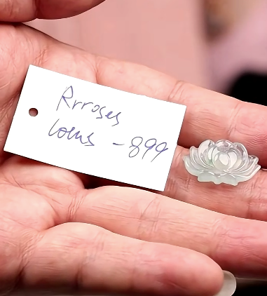 "Live" Natural Jadeite Jade Icy Lotus Loose Carving (For Pendant) (08/10/26)