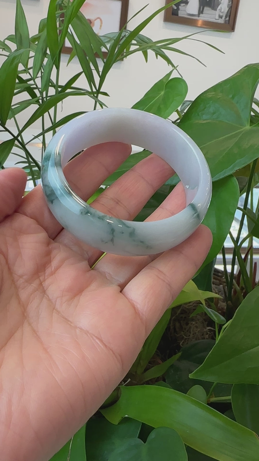 Burmese High Ice Blue-green Jade Jadeite Bangle Bracelet (59.63mm) ( Collectibles )T094