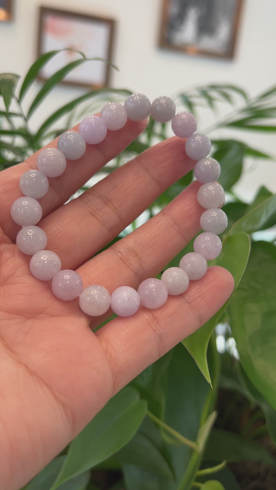 Natural Jadeite Jade 10 mm Round Lavender Beads Bracelet ( 10 mm )