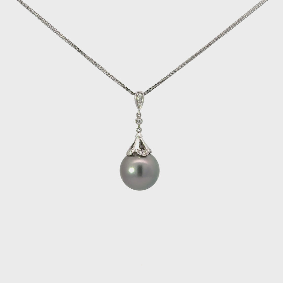 Baikalla Jewelry™ 18k Gold Round Black Tahitian South Sea Cultured Pearl & Diamond Pendant Necklace for Women in AAA Quality