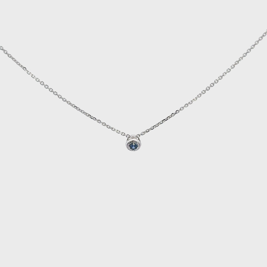 18K White Gold Sapphire Pendant Necklace