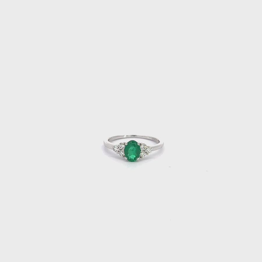 14k White Gold Natural Emerald Ring