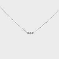18K White Gold Pendant Necklace