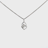 18K White Gold Diamond Pendant Necklace