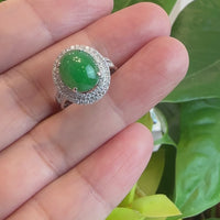 18k White Gold Imperial Green Jadeite Jade Ring With Diamonds