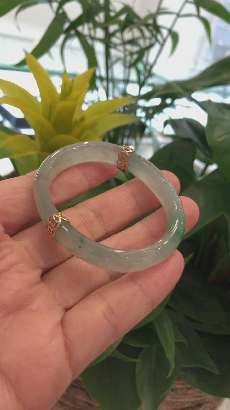 Baikalla™ "Classic Bangle" 18k Genuine Oval Jadeite Jade Bracelet Bangle  ( 54.4 mm ) #66