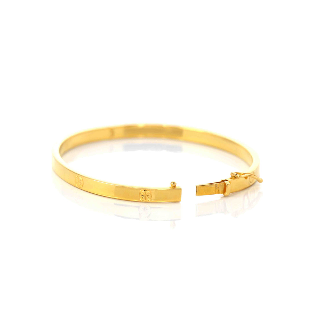 Baikalla Jewelry Gold Diamond Bangle Bracelet 18k Yellow Gold Bangle Bracelet ( 7 in )