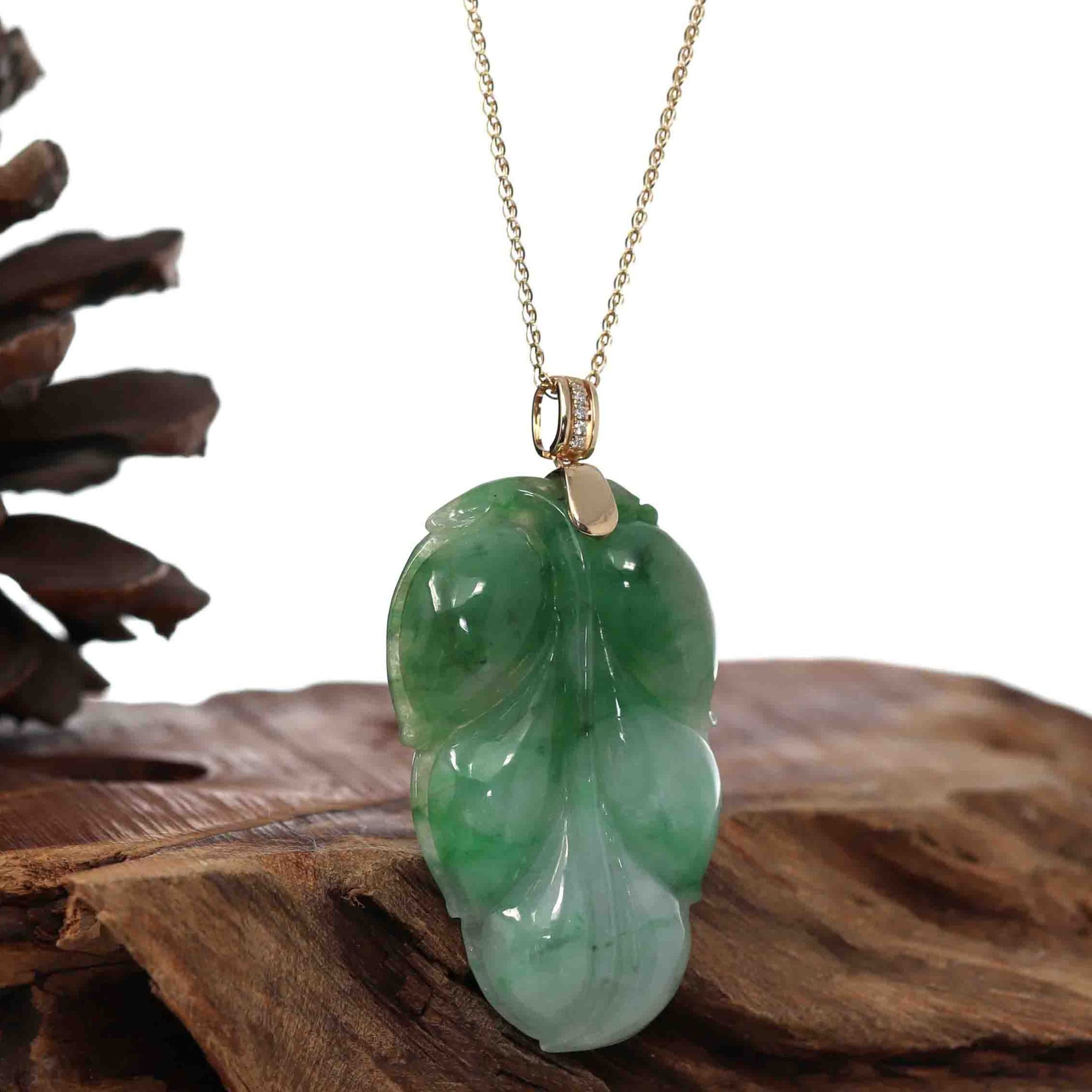 Genuine Green Jadeite Jade Leaf Jin Zhi Yu Ye Necklace With