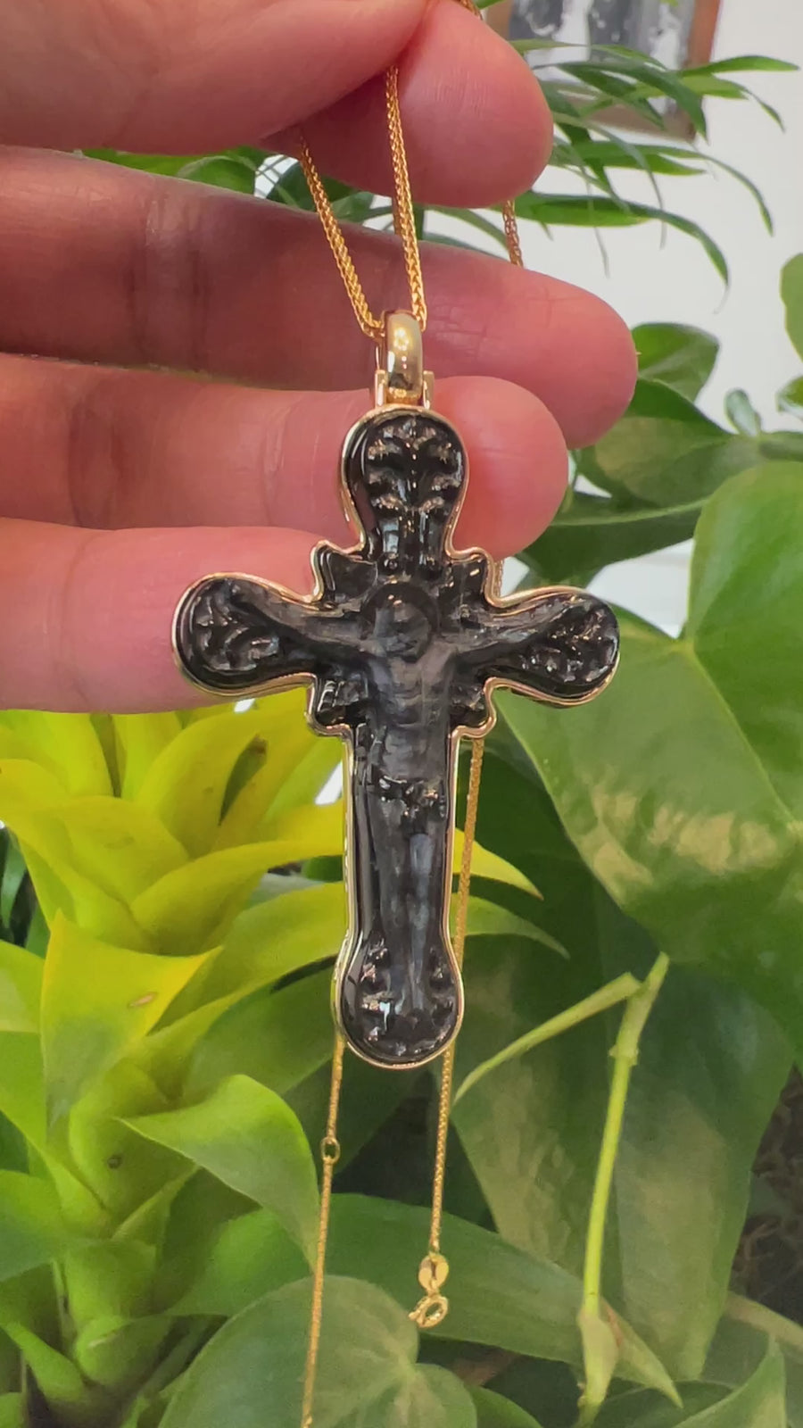 14K Yellow Gold & Black Nephrite Jade Crucifix Pendant
