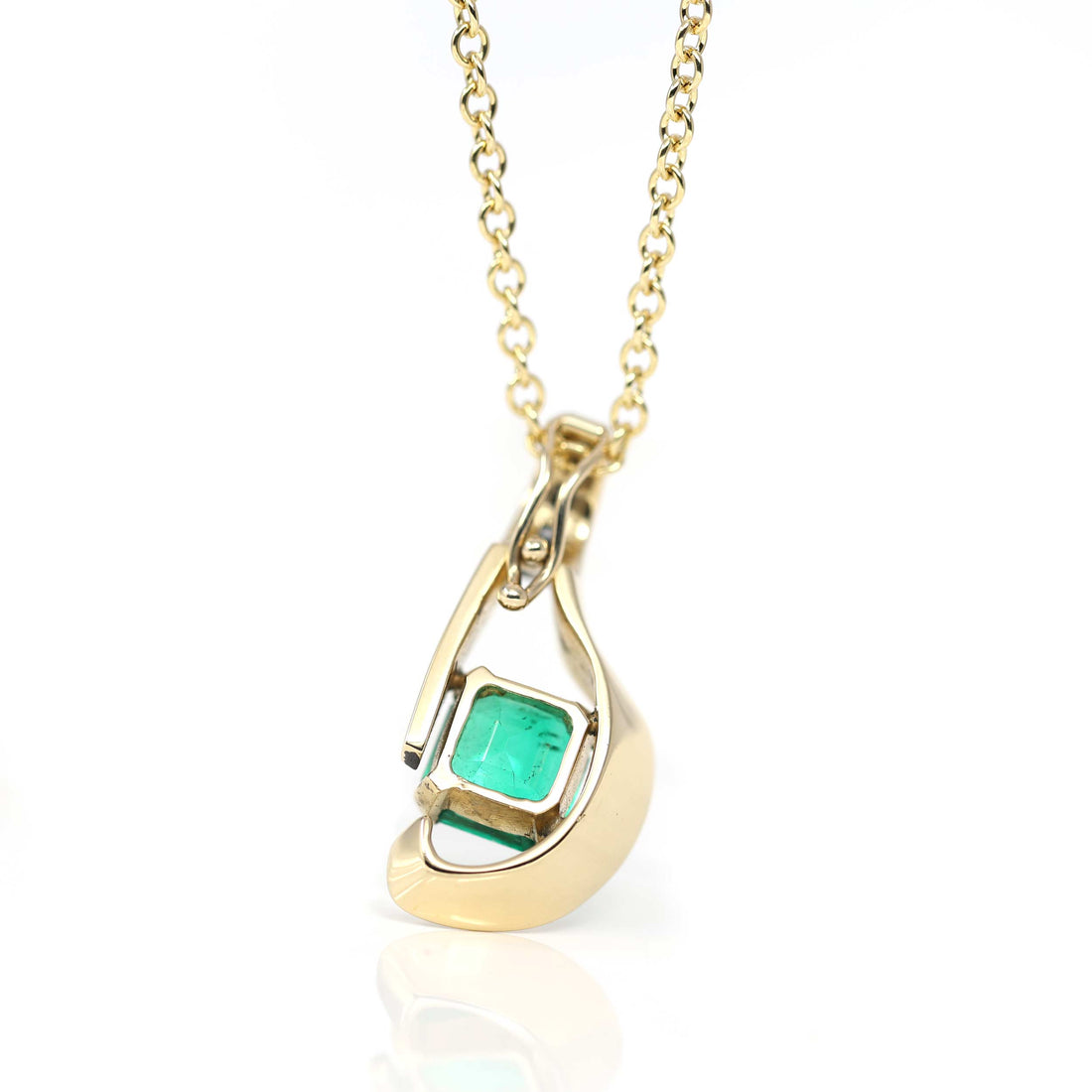 Baikalla Jewelry Gemstone Pendant Necklace 18k Yellow Gold Natural 4.23ct GIA Colombia Emerald Free From Necklace With Diamonds