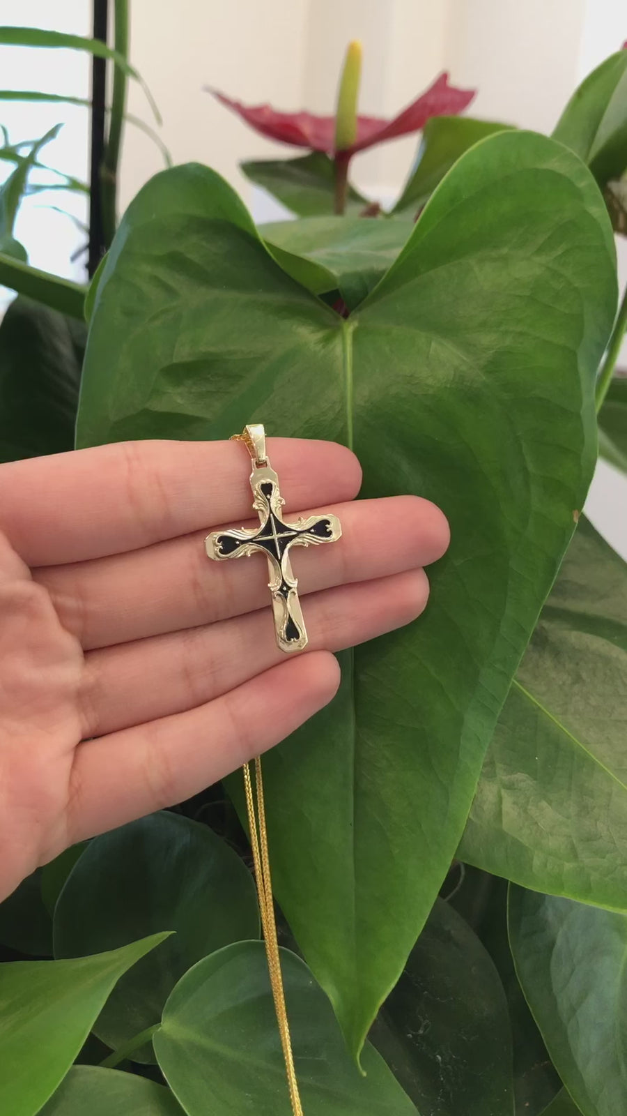 14k Yellow Gold Simple Cross Charm Necklace